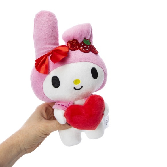My Melody Valentine’s Day Plush NWT - Picture 2 of 2
